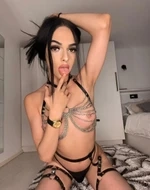 Анита, 22 лет